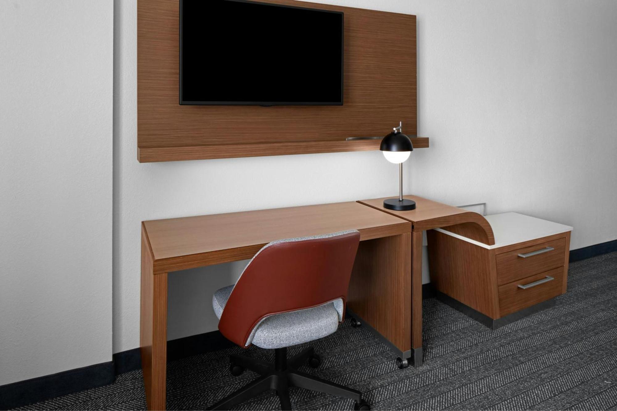 Courtyard By Marriott Charleston Summerville